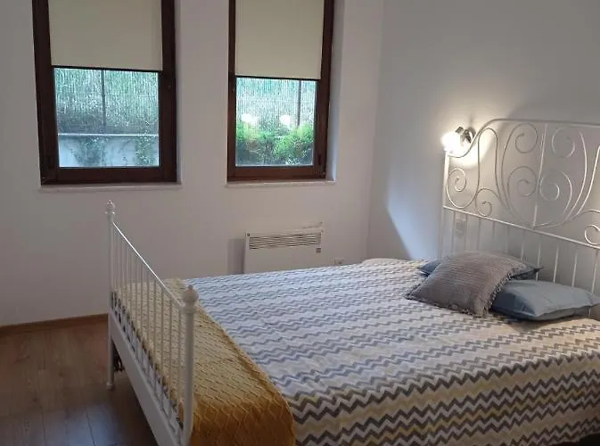 Apartment комплекс падалото 